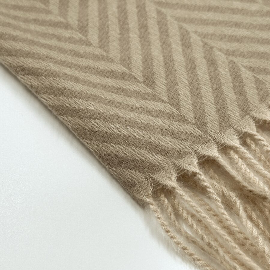 Étole Laine Chevron Beige – Image 2